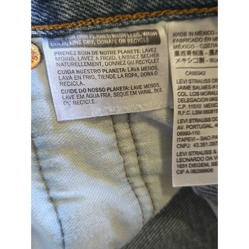 Vintage Levi's Jeans Men's 34x35 Distressed Aged Blue Denim Red Tab Button Fly